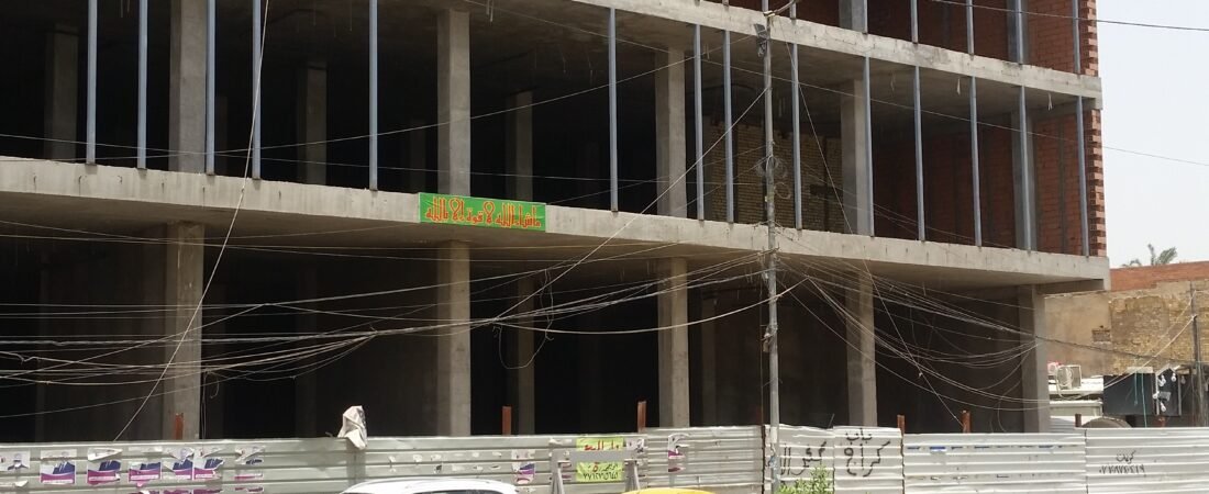مرحلة تركيب الهيكل الحديدي مول المتسوق